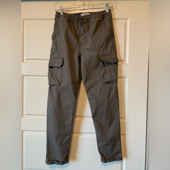 Old Navy boys tech taper cargo pants - Picture 10 of 11